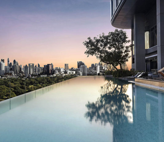 Shoop gibt doppeltes Cashback in Accor Hotels Accor All Bonus Punkte im SO Sofitel Bangkok Pool