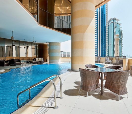 Bei diesen Airlines gibt es ein kostenloses Stopover Programm Crown Plaza Doha