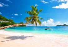 Günstige Luxusflüge auf die Seychellen