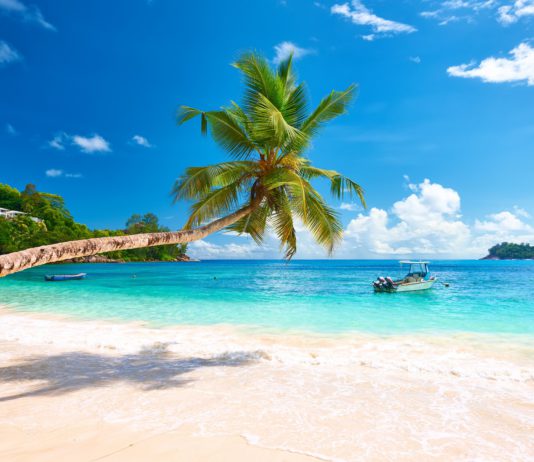 Günstige Luxusflüge auf die Seychellen