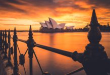Günstig Business Class nach Australien fliegen ab Deutschland Sydney Opernhaus Australien