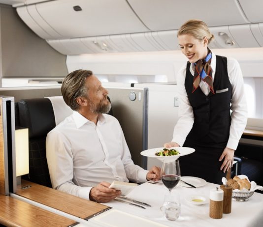 Swiss und Lufthansa First Class Sale ab 2.500 Euro Swiss und Austrian First Class Sale ab 2.500 Euro