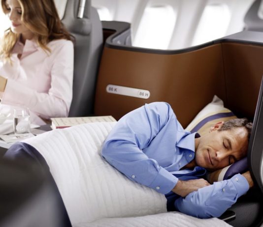 Lufthansa Valentinstag Special: Business Class super günstig für Zwei Lufthansa Valentinstag