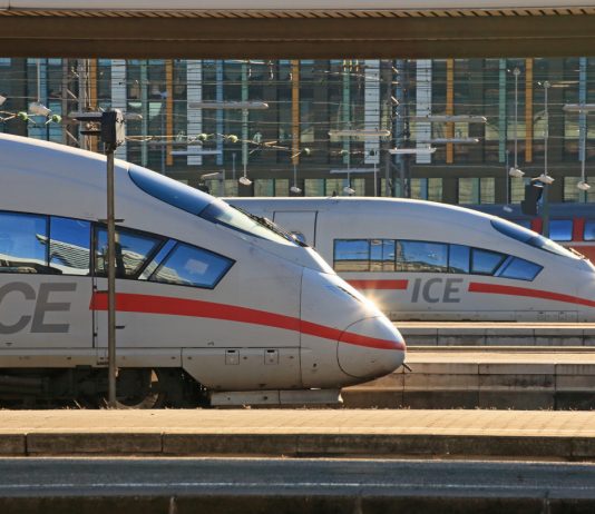 Schnell 10.000 Bahn Bonus Punkte sammeln Erste Klasse der Bahn