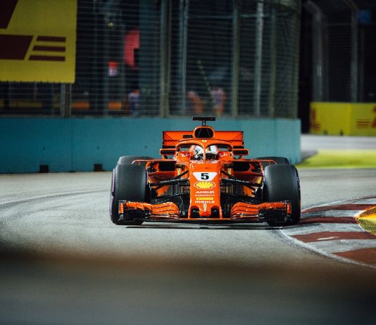 Gewinnspiel für die Formel Eins in Abu Dhabi Gewinnspiel für die Formel Eins in Abu Dhabi. Photo by Hanson Lu on Unsplash