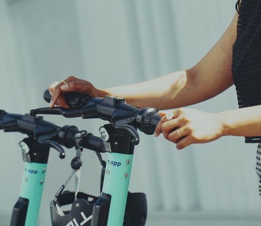Wie ich 5 Freifahrten mit einem E-Scooter für 1,76 Euro bekommen habe Wie ich 5 Freifahrten mit einem E-Scooter für 1,76 Euro bekommen habe
