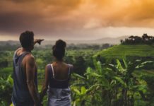 Balis Tempel öffnen wieder – Der Tourismussektor folgt später