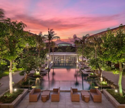 10.000 Punkte + Sofort VIP Status im Hotel für 48€ Eine Nacht für 5.000 Punkte: Hilton Garden Inn