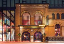 Gewinne 2 Nächte für 2 im Designhotel east Hamburg Design Hotel east Hamburg von aussen