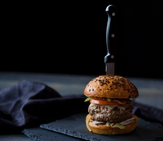 Nur heute: Bis zu 40% Geld zurück bei Lieferando Burger mit Rabatt bei Lieferando über Shoop