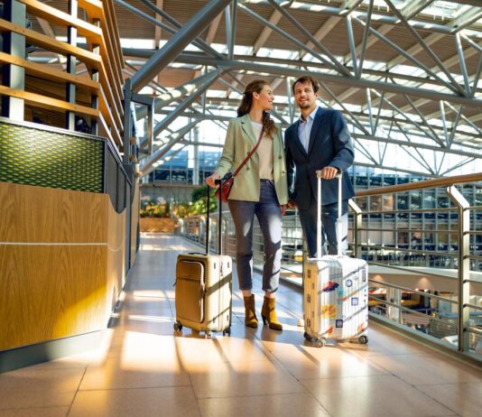 Miles & More feiert 20 Jahre Lufthansa WorldShop Lufthansa WorldShop Einkaufen am Terminal