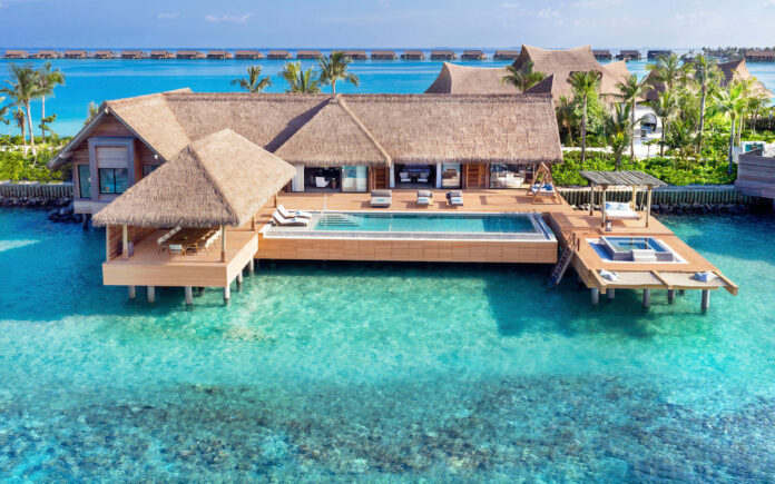 Hilton Honors im Waldorf Astoria Maldives Ithaafushi Villa Pool